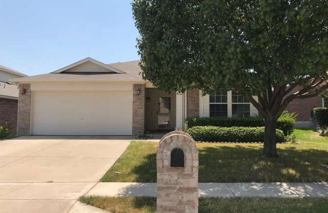 4112 Heirship Court - 4112 Heirship Court, Fort Worth, TX 76244