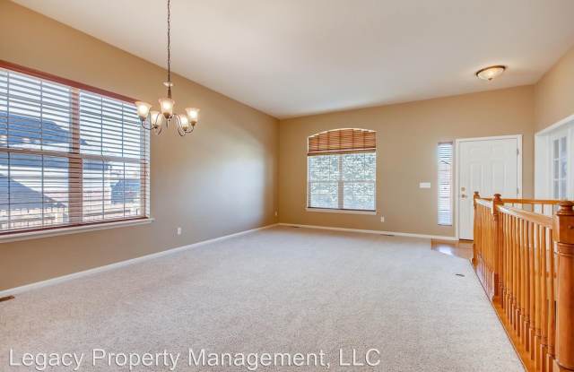 17126 E Rosebay Cir Gallery 3