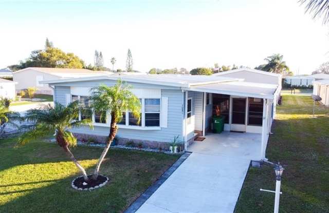 1081 Parkway Lane photos photos