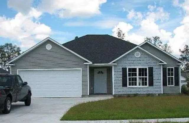 3 Bedroom 2 Bath home in Valdosta Gallery 1