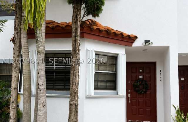 15410 SW 74th Cir Ct Gallery 1