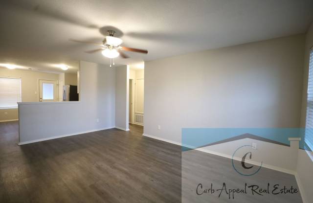 Move in special $900!! Beautiful 3 bed / 2 bath home - Nettleton!! Gallery 3