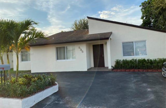 535 W 79th Pl - 535 West 79th Place, Hialeah, FL 33014