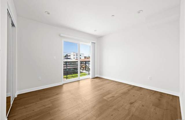 5218 Auckland Avenue photos photos