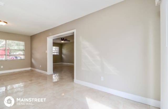 5311 Nancy Street Gallery 4
