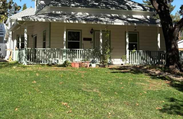 Charming 3-Bedroom Home in the Heart of Colfax! Gallery 3