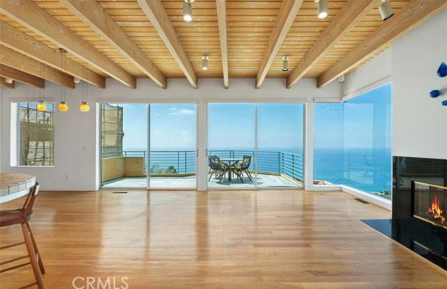2475 Juanita Way Gallery 4