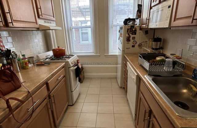 5 Barrows St. - 5 Barrows Street, Boston, MA 02134