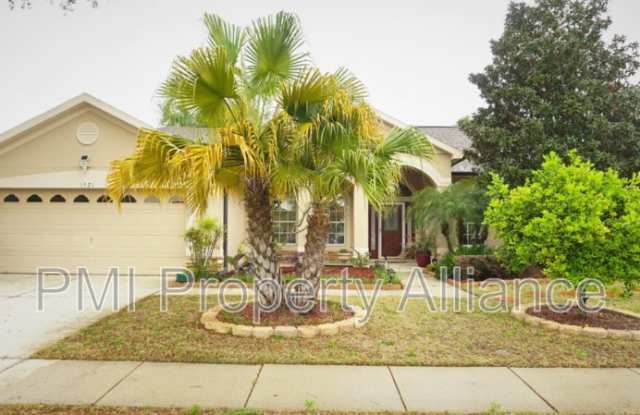 1521 Parkglen Cir - 1521 Parkglen Circle, Apopka, FL 32712
