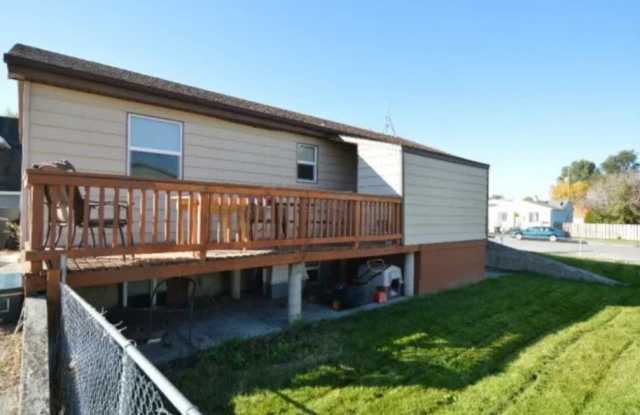 1196 Blaine Avenue - 1 Gallery 3