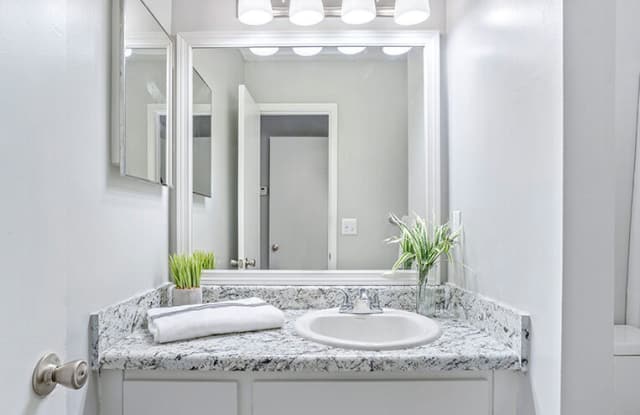 The Reserve Apartment Homes Gallery 3
