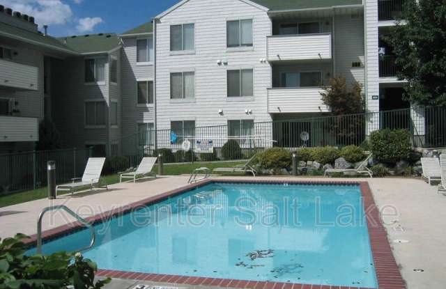 525 S. 900 E. photos photos