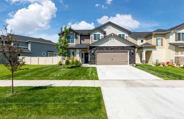 Beautiful Home in the Heart of Eagle photos photos