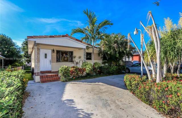 868 W 34th St - 868 West 34th Street, Hialeah, FL 33012