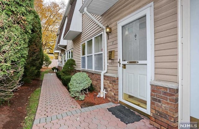 81 Church Street - 81 Church Street, Lodi, NJ 07644