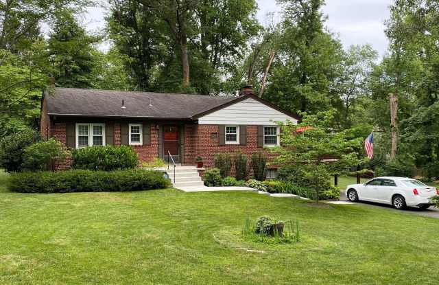 2839 CEDAREST Road Gallery 1