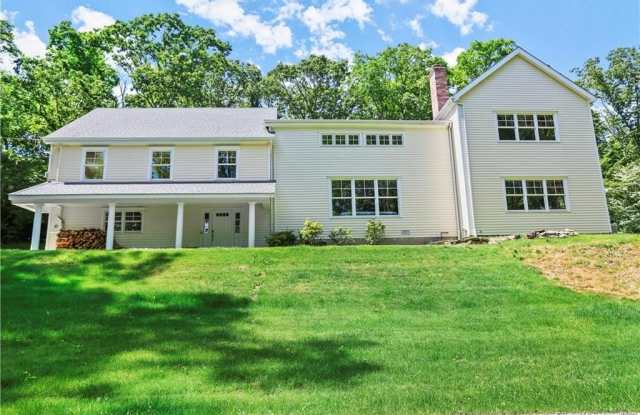 220 Burr Street photos photos
