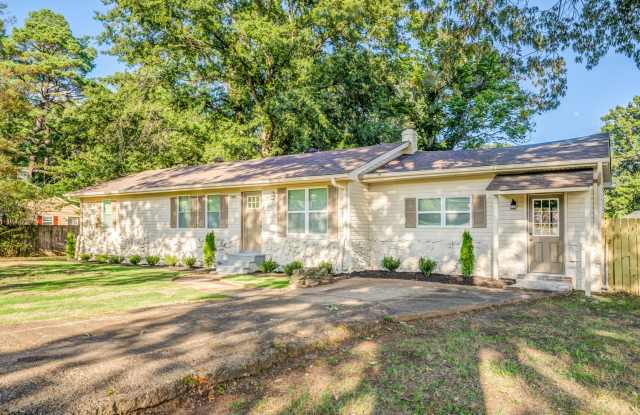 3994 Oak - 3994 Oak Road, Bartlett, TN 38135 3994 Oak - 3994 Oak Road, Bartlett, TN 38135