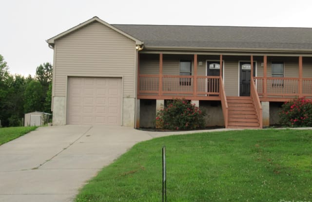 2002 Glen Manor Court - 2002 Glen Manor Court, Lincoln County, NC 28092