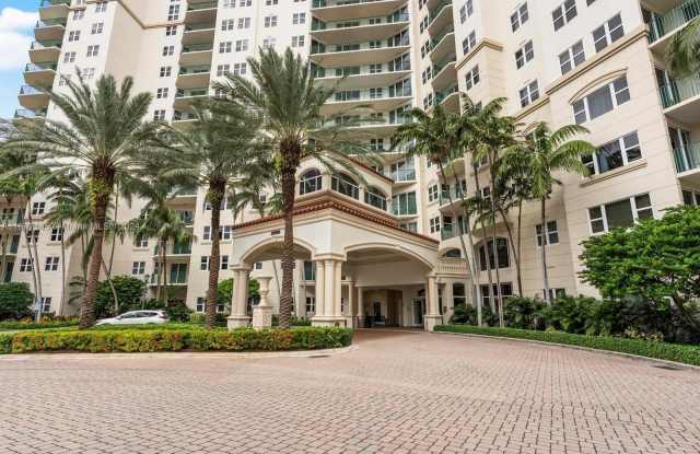 20000 E Country Club Dr photos photos
