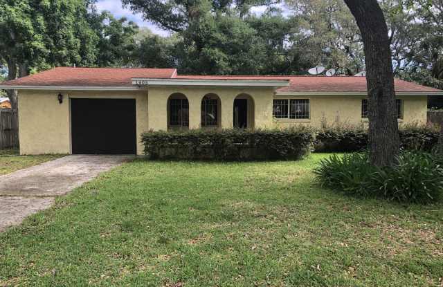 1405 CONSTITUTION PL - 1405 Constitution Place, Jacksonville Beach, FL 32250