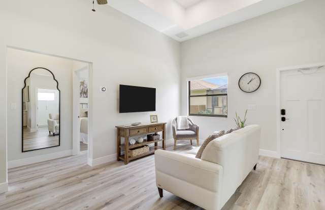 10735 Lantana Road Gallery 3