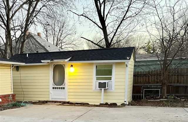 412 A Pierce - 412 Pierce Street, Denton, TX 76201