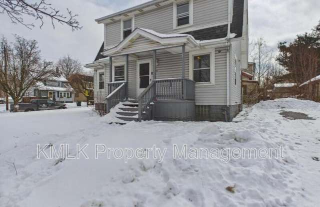 806 Crouse St photos photos