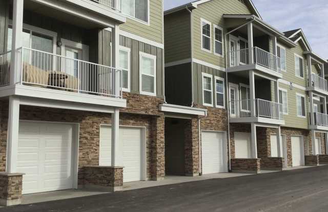 High Point on Overland photos photos