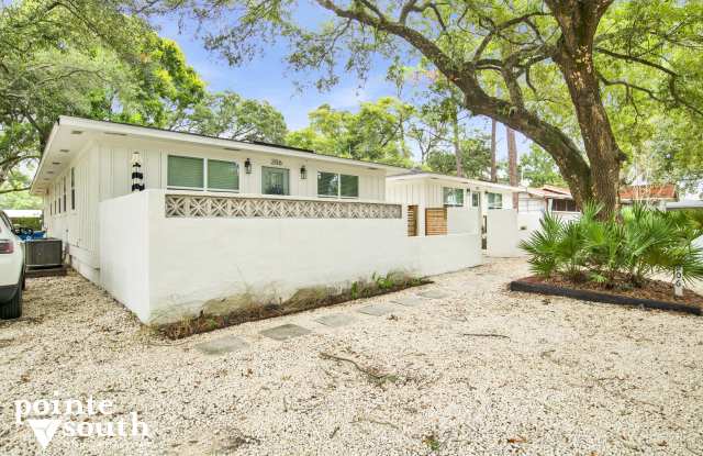 208 E 22nd Ave - 208 East 22nd Avenue, Gulf Shores, AL 36542