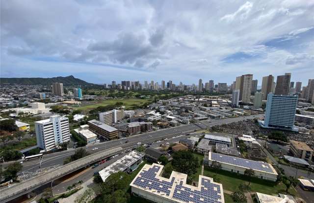 2825 S King Street photos photos