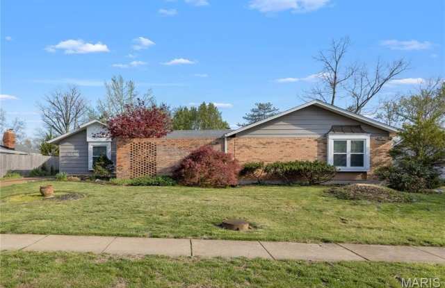 606 Rue Montand Drive photos photos