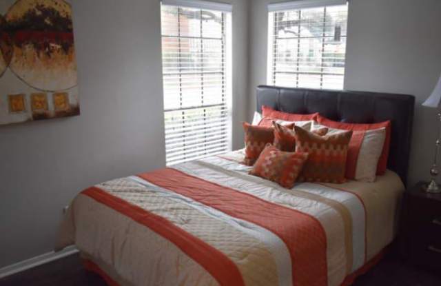 16497 Henderson Pass Gallery 3