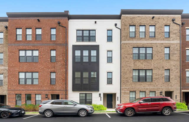 7465 BACKETT WOOD Terrace unit: 1215 - 7465 Backett Wood Terrace, Tysons Corner, VA 22102