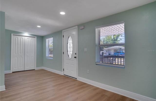 4029 13TH Avenue S Gallery 4