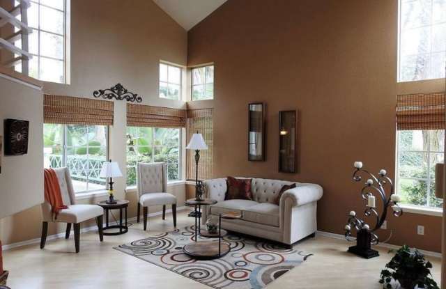 The perfect 3 Bed 3 bath Townhouse - 12612 Springbrook Drive, San Diego, CA 92128