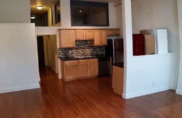 2405 Sarah Street photos photos 2405 Sarah Street photos photos