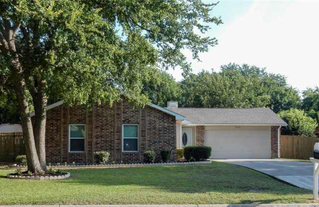 2721 Mistywood Lane - 2721 Mistywood Lane, Denton, TX 76209