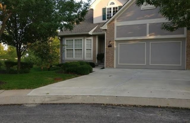 6307 W 134th Ter - 6307 West 134th Terrace, Overland Park, KS 66209