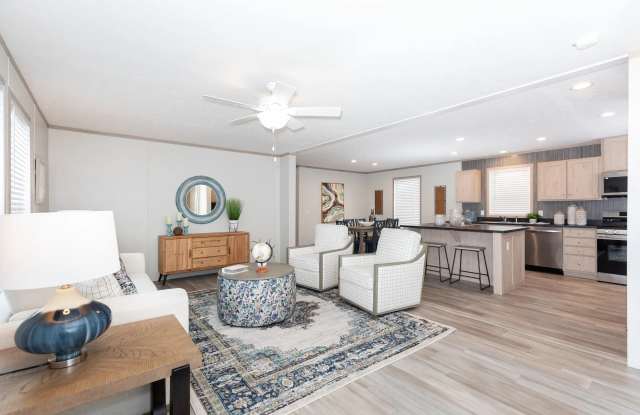 175 N Michigan Ave Lot photos photos