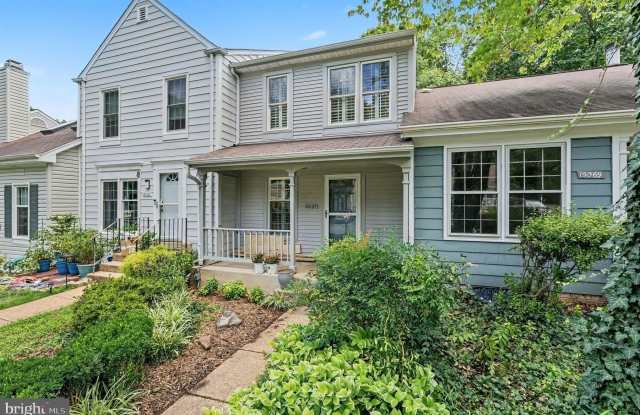 15067 MAPLE GLEN Court Gallery 1