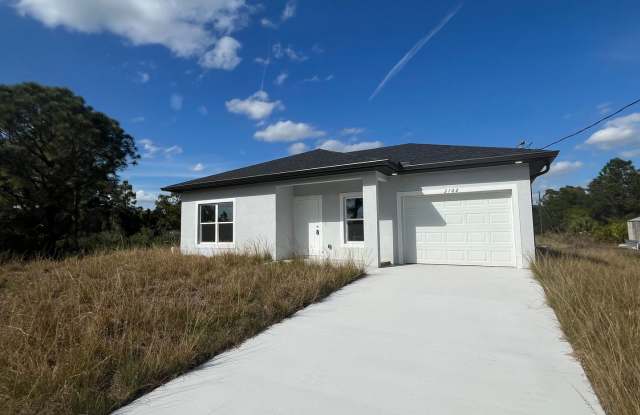 Brand-New Modern 2BR/2BA Home with Garage – Quiet West Lehigh Location photos photos