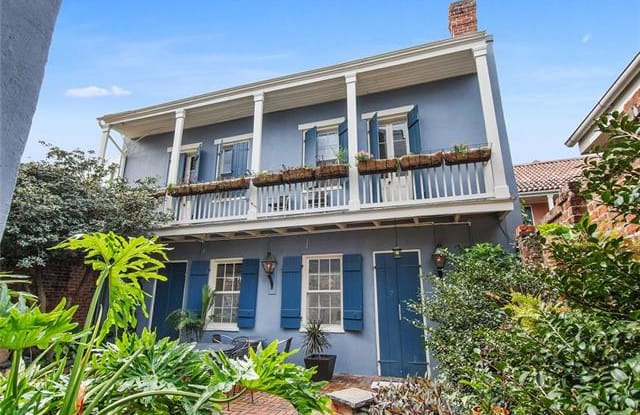 718 BARRACKS Street - 718 Barracks Street, New Orleans, LA 70116