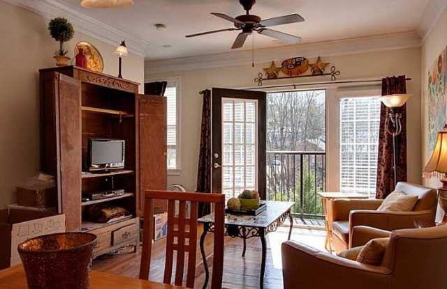 3741 Ashford Creek Avenue Gallery 2