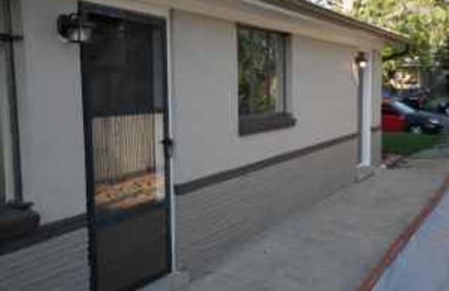 1143 Akron Street Gallery 3