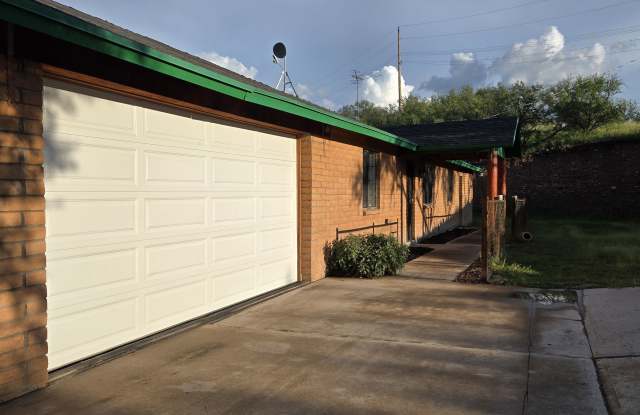 1191 CALLE CHAPARRAL Gallery 2