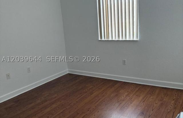 22270 SW 93rd Pl Gallery 4