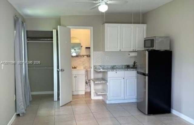 3245 SW 82nd Ave photos photos