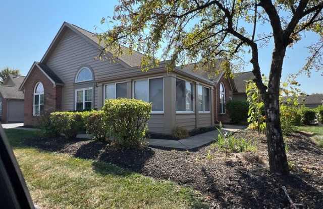 495 Dandy Brush Lane West - 495 Dandy Brush Lane West, Gahanna, OH 43230