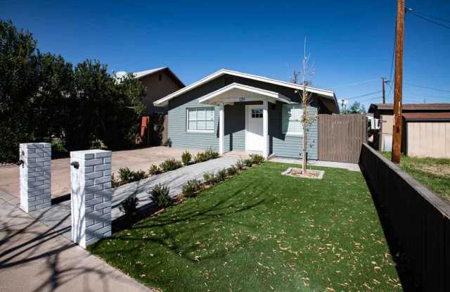 120 E Cullumber Ave photos photos